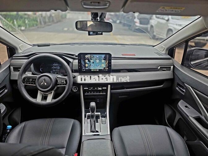 Mitsubishi Xpander Premium 2025 Đen 2.000 km