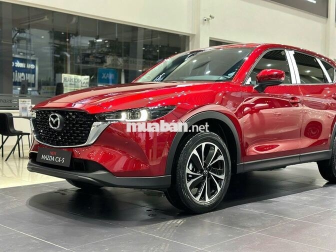 Mazda CX-5 Đỏ pha lê sẵn xe từ hãng