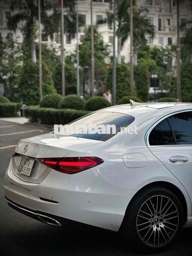 . #Mercedes_C200
