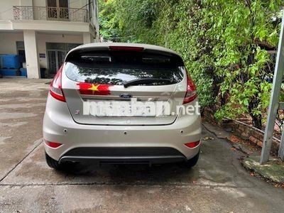 Ford Fiesta S 2011 Số tự động Ghi vàng