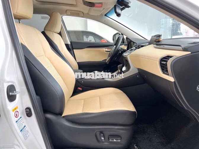 Lexus NX 200t 2015