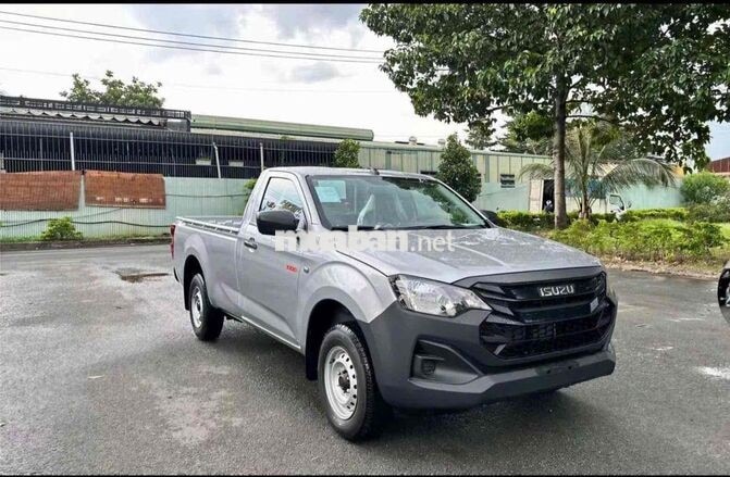 Isuzu D-Max Bạc 2 chỗ