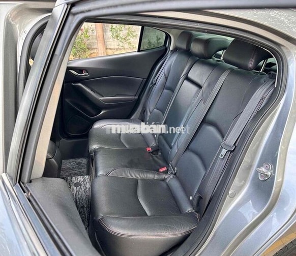 Mazda 3 Sedan 2016 AT Đẹp Giá 319 Tr - Odo 110.000