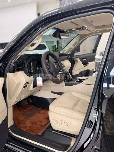 Bán Land Cruiser LC300 sản xuất 2024, full Bodykit chính hãng.