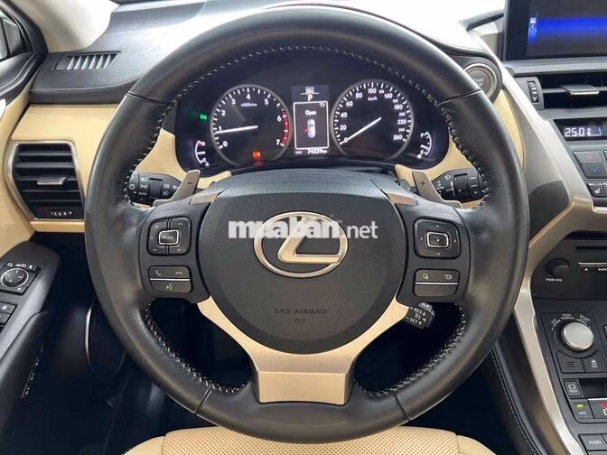 Lexus NX 200t 2015