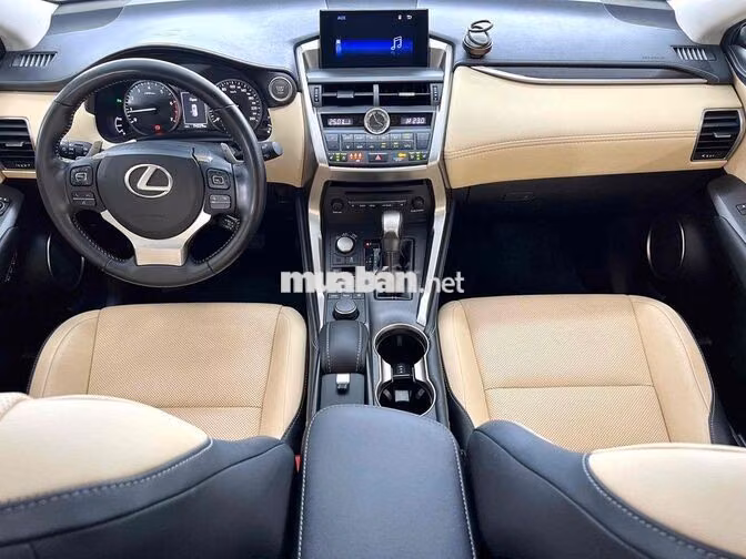 Lexus NX 200t 2015