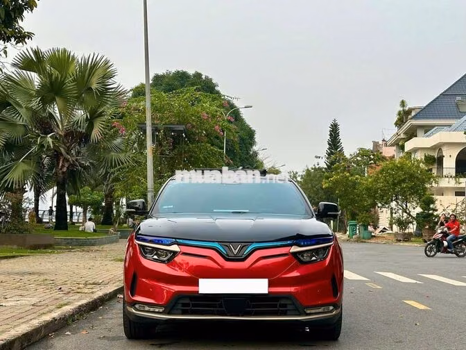VINFAST VF8 PLUS 2024 PIN MUA SẠC KGH XE GIA ĐÌNH