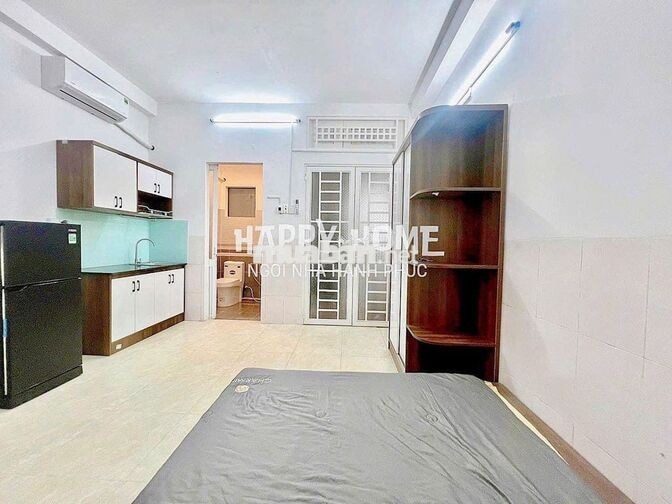 CHDV CHÍNH CHỦ MỚI ĐẸP CỬA SỔ GIẾNG TRỜI THOÁNG MÁT VỊ TRÍ SẦM UẤT 