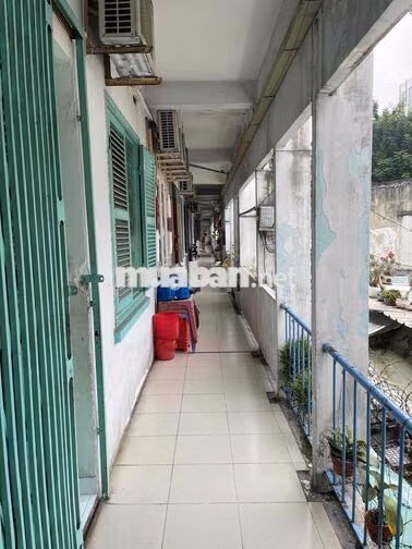 CĂN HỘ CHUNG CƯ HIẾM CÓ  Cách sân bay quốc tế Tân Sơn Nhất chỉ 3km