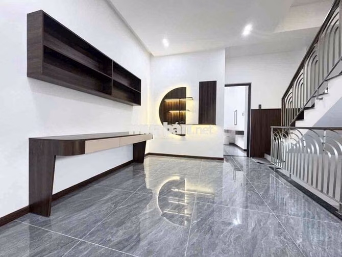 CHO THUÊ NHÀ 3 TẦNG KIỆT NGUYỄN PHƯỚC NGUYÊN