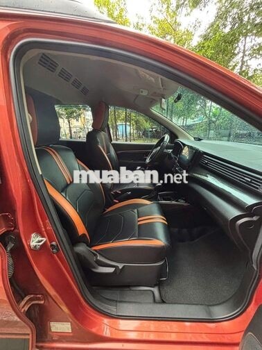 Suzuki XL7 2022 7 chỗ màu Cam