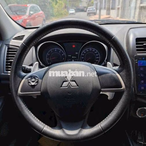 Mitsubishi Outlander 2015 Trắng Nhật