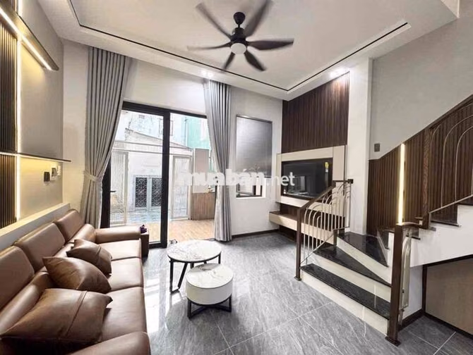 CHO THUÊ NHÀ 3 TẦNG KIỆT NGUYỄN PHƯỚC NGUYÊN
