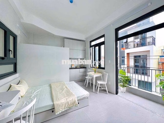 STUDIO BANCOL XINH IU NGAY LẠC LONG QUÂN_ÂU CƠ NUÔI PET