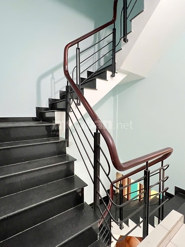 Cho thuê nhà mới đẹp 4 tầng lầu Hẻm Xe Hơi Hẻm 565 Nguyễn Trãi, P7, Q5
