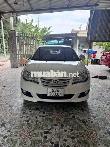 Hyundai Avante 2012 1.6AT Tự động Trắng