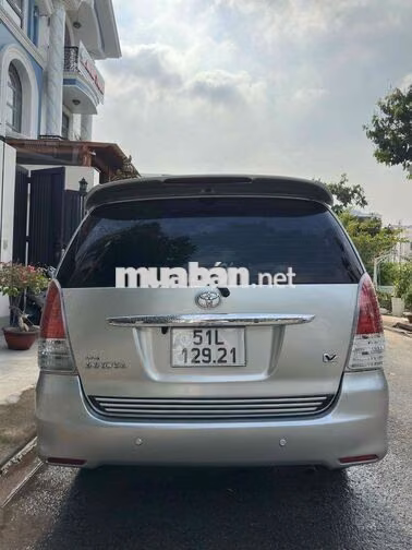 Toyota Innova V 2011 Bạc 118.000 km
