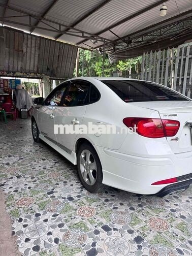 Hyundai Avante 2012 1.6AT Tự động Trắng