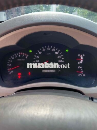 Toyota Innova V 2011 Bạc 118.000 km