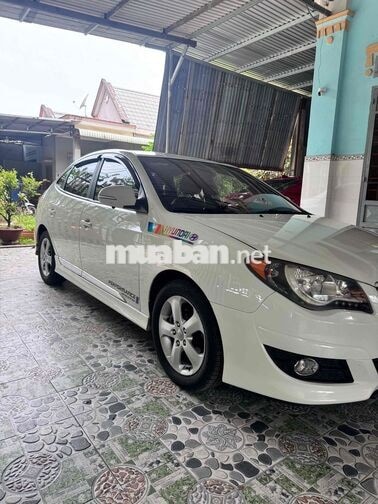 Hyundai Avante 2012 1.6AT Tự động Trắng