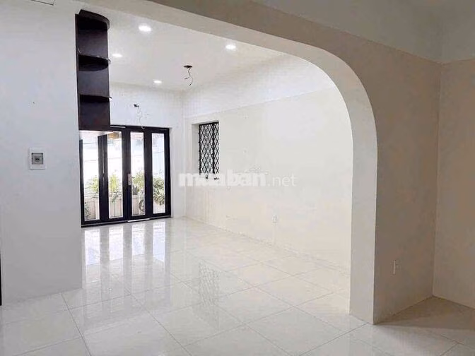 CHO THUÊ HẺM NGUYỄN VĂN TRỖI TÂN BÌNH | 12x15m siêu rộng