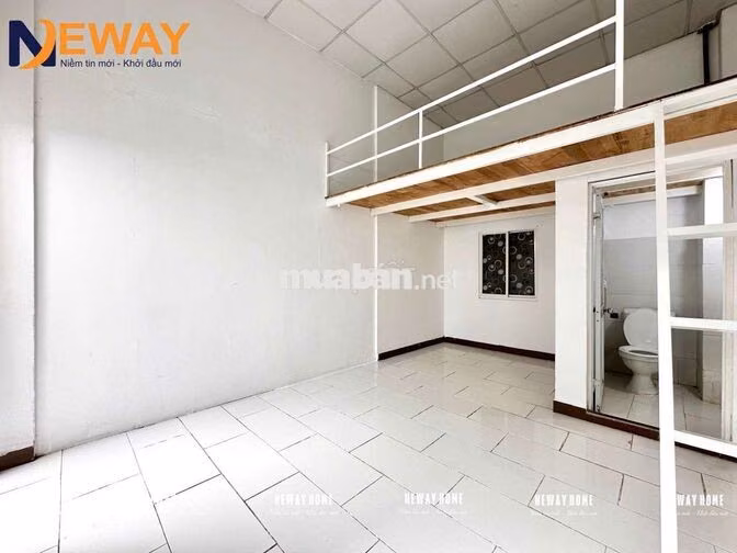 DUPLEX NGAY ĐH CÔNG NGHIỆP CỬA SỔ TRỜI BAN CÔNG ĐI BỘ QUA TRƯỜNG IUH