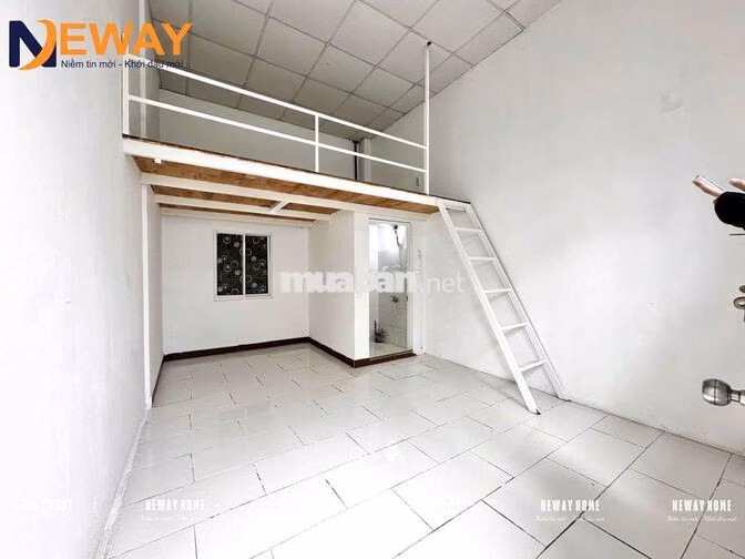 DUPLEX NGAY ĐH CÔNG NGHIỆP CỬA SỔ TRỜI BAN CÔNG ĐI BỘ QUA TRƯỜNG IUH