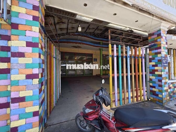 Cho thuê nhà nguyên căn ngã 3 đồng an
