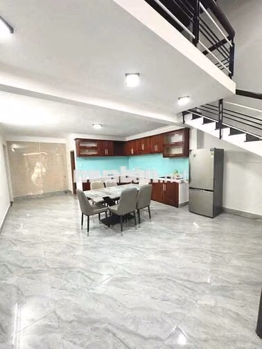NHÀ KIỆT NGÔ CHÂN LƯU- CÓ NỘI THẤT CƠ BẢN