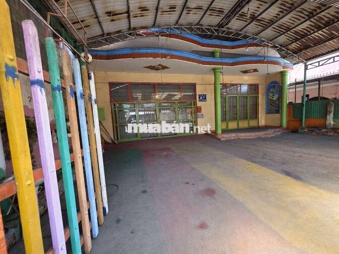 Cho thuê nhà nguyên căn ngã 3 đồng an