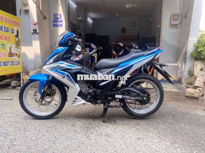 Honda Winner 150 v1 2017 Xanh trắng đen