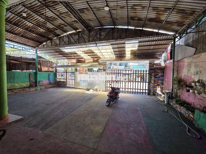 Cho thuê nhà nguyên căn ngã 3 đồng an