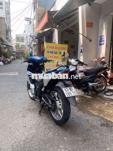 Honda Winner 150 v1 2017 Xanh trắng đen