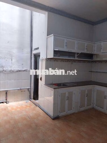 CHO THUÊ NHÀ HẺM XE HƠI. DT 4×15 CÓ 2PN,2WC. KHU AN NINH , CAO RÁO