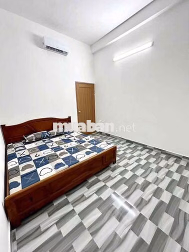 NHÀ KIỆT NGÔ CHÂN LƯU- CÓ NỘI THẤT CƠ BẢN