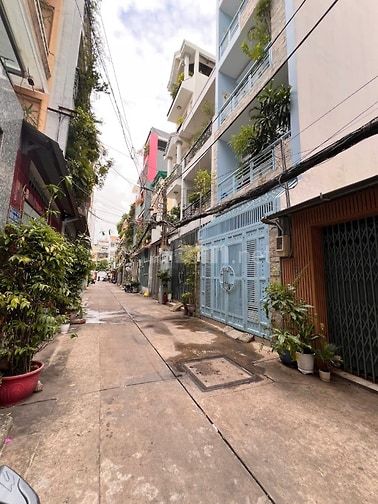 🔥 BÁN NHÀ HẺM 8M LÝ THƯỜNG KIỆT – NGAY ĐH BÁCH KHOA 🔥 - DT : 8 x 16m