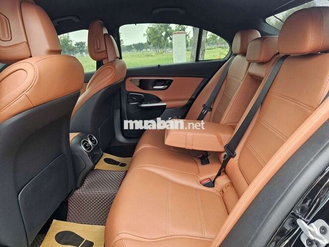 Mercedes-Benz C200 Avantgarde Plus 2023 Đen