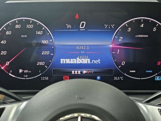 Mercedes-Benz C200 Avantgarde Plus 2023 Đen