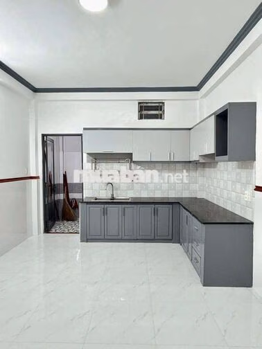 cho thuê nhà mới .3 lầu .giá 10tr/th.Liên Khu 4-5  Bình Hưng Hòa B. bt