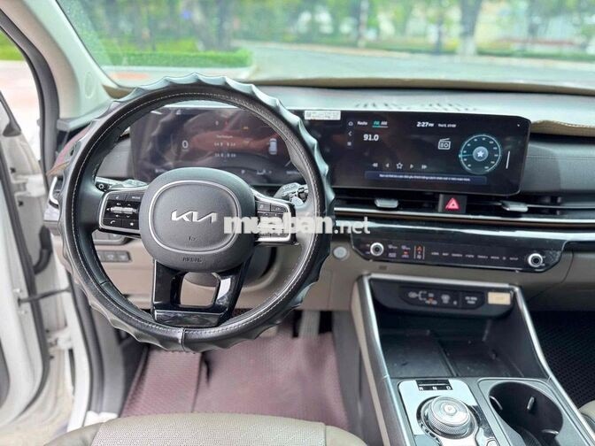 Kia Carnival 2024 Premium 8 chỗ Trắng