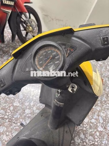 BÁN LẠI XE MÁY TAY GA HONDA CLICK 2008 vàng
