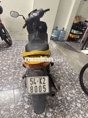 BÁN LẠI XE MÁY TAY GA HONDA CLICK 2008 vàng