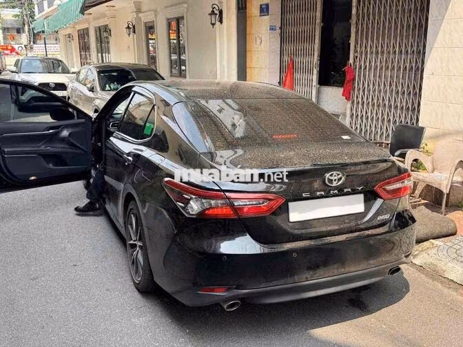 Toyota Camry 2.5Q 2022 Đen Thái Lan
