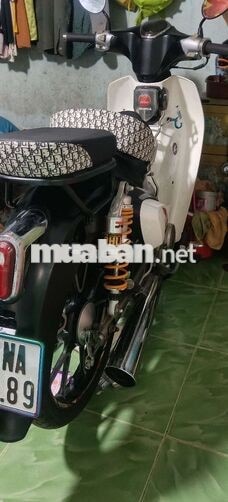 Honda Cub 50cc Trắng, Đen Đã sử dụng