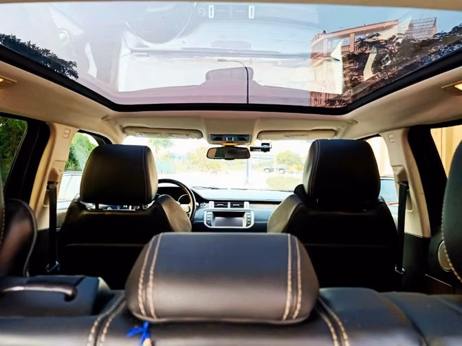 Bán rẻ LAND ROVER EVOQUE 2013 rất đẹp như mới hoặc đổi xe lớn hơn 