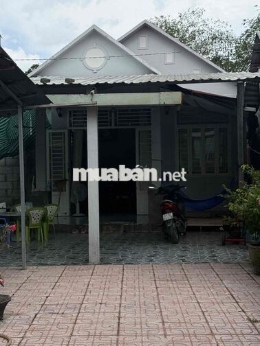 Chủ ngộp bán gấp nhà vườn 287m² Thuận An, giá tốt 3 tỉ 2