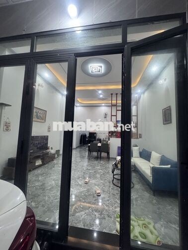 Nhượng lại căn nhà đang ở do thay đổi công việc