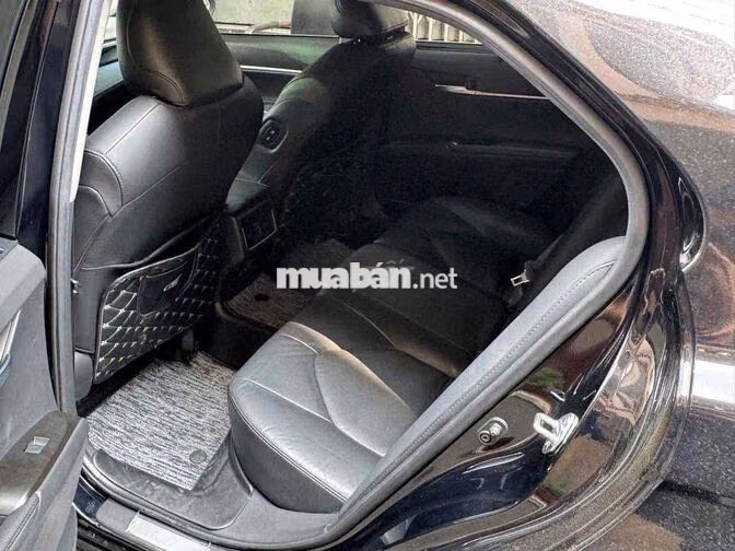Toyota Camry 2.5Q 2022 Đen Thái Lan
