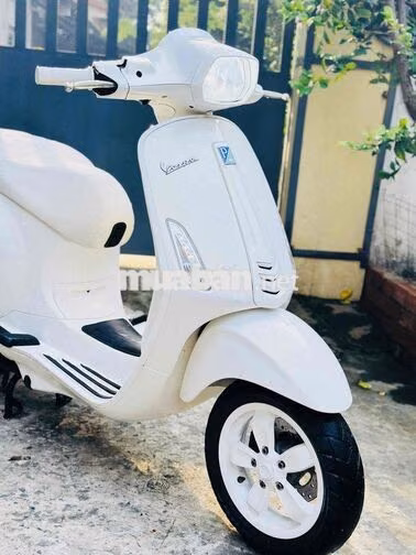 Piaggio Vespa Primavera 125CC 3VAL IE 2015 Trắng
