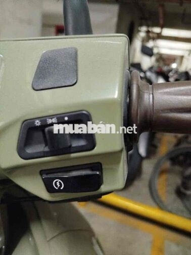 Kimco 50cc 2024 Xanh rêu 8000 km